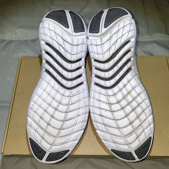 Nike Free RN 5.0 'White Siren Red' - Picture 5 of 6